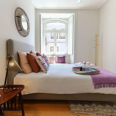 Apartament Downtown Santa Justa By Homing